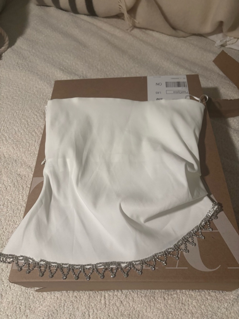 Never Worn Zara White Beaded Hem Strapless Top (Medium)